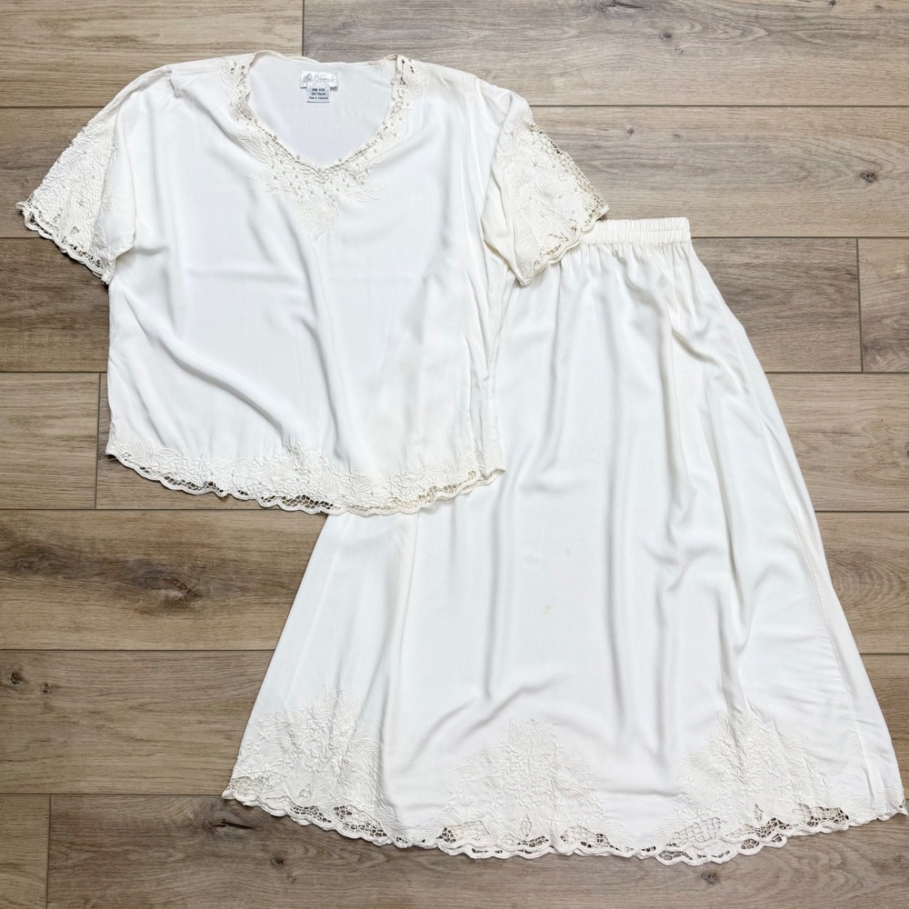 Bali Emerald White Rayon 2pc Set Ensemble Embroidered Lace Pearl Top  Skirt READ